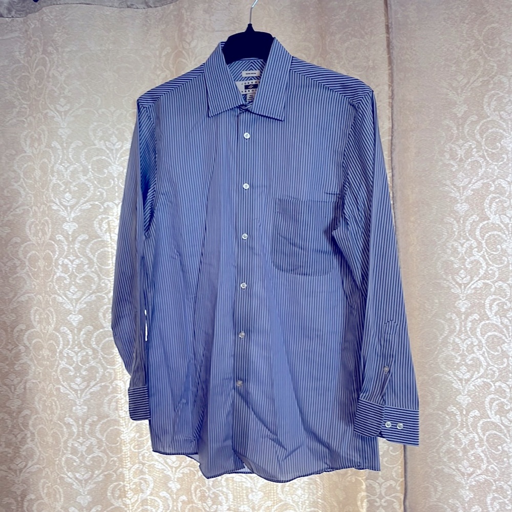 Joseph Abboud Dress Shirt. 15 1/2 32/33. Blue stripe. New With Tags.
